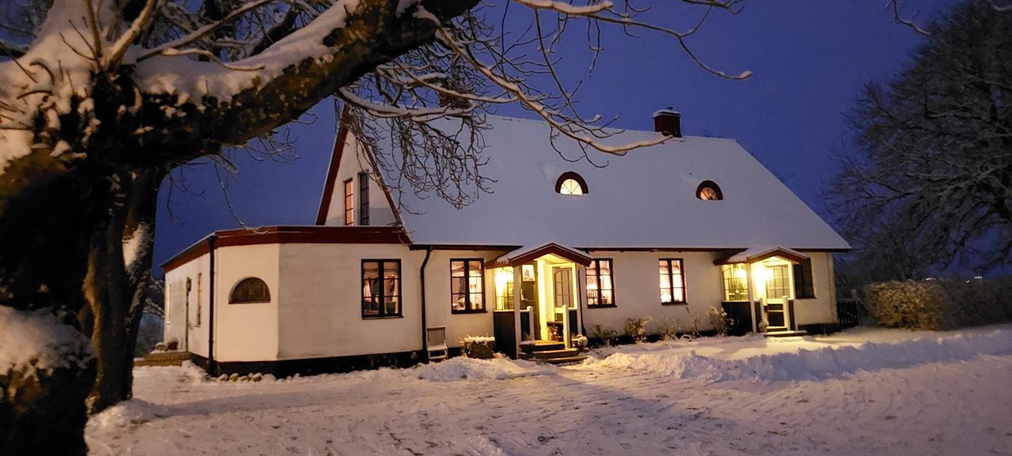 Lantligt Och Lugnt Boende Naera Natur Och Stad Svedala Buitenkant foto
